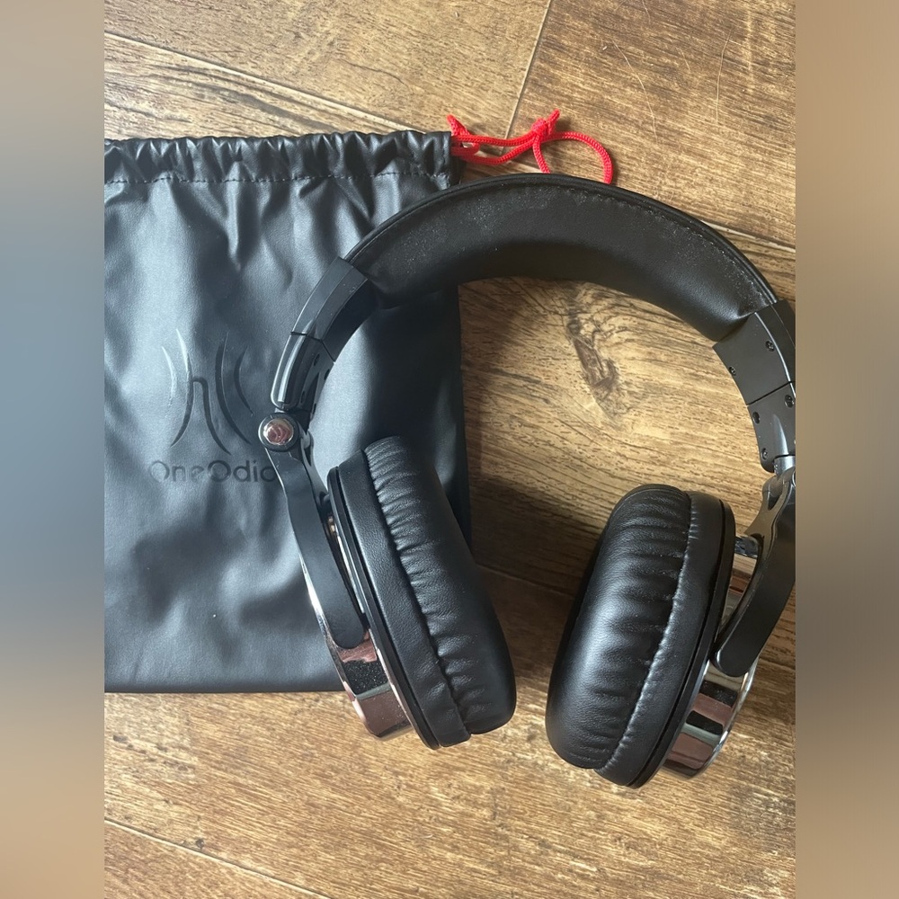 OneOdio Studio Pro 10 DJ Headphones